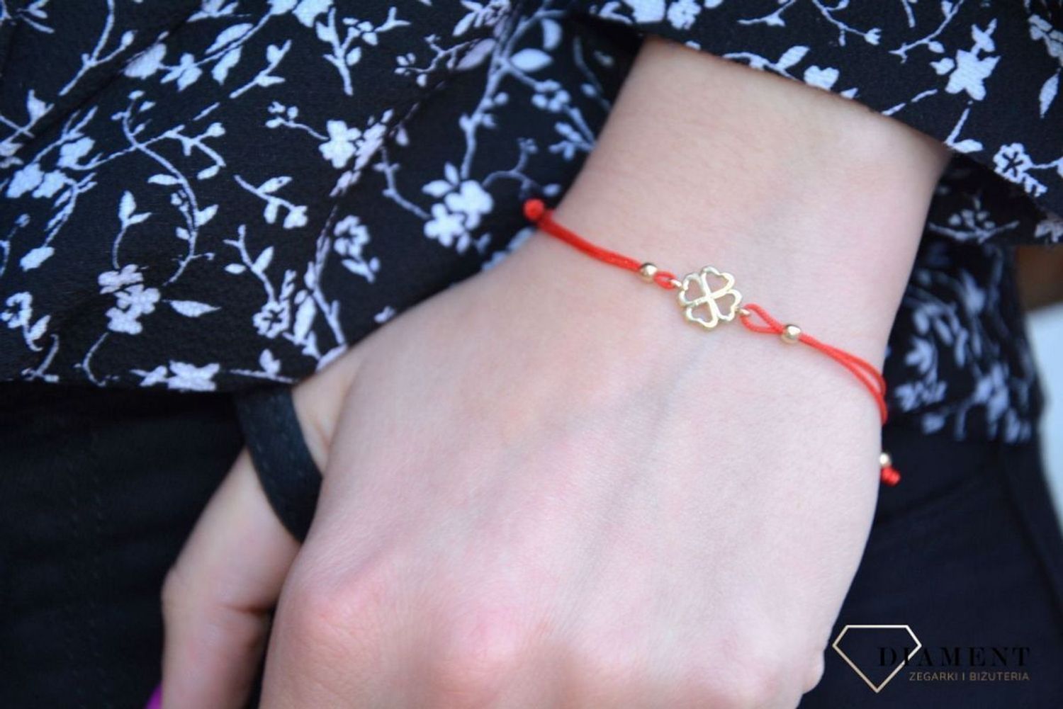 Bransoletka na sznurku 585 złota koniczynka BR 1885 585 ✓Bransoletki Damskie ze złota próby 585, (3).jpg